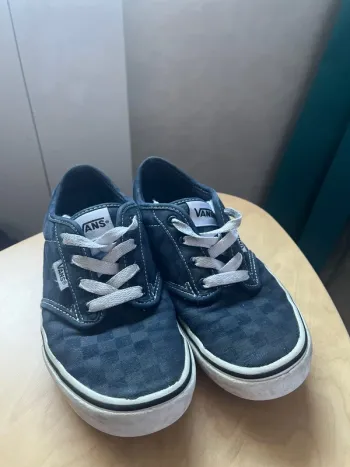 Baskets Vans taille 34 21cm