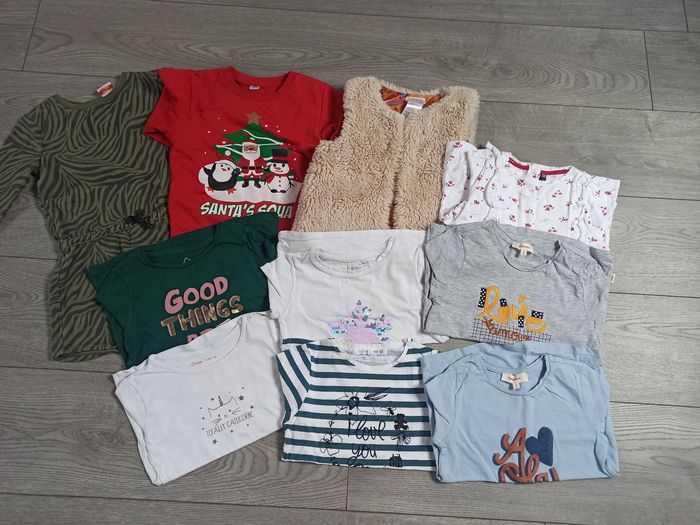 Lot vêtements fille 5 ans
