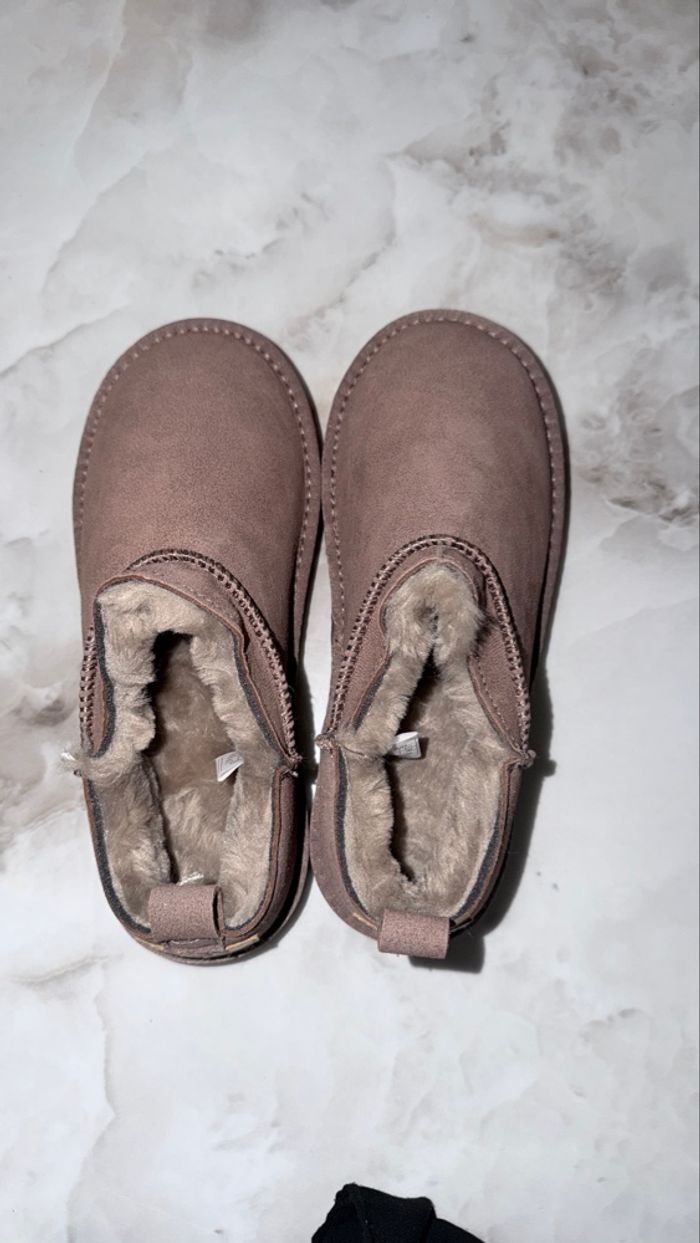 Mini-micro ugg marron - photo numéro 2