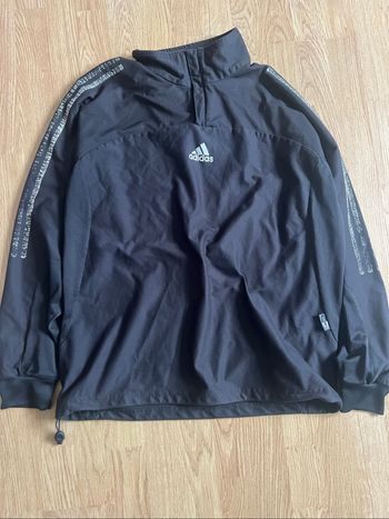 Pulls adidas