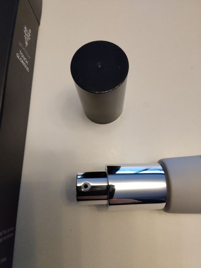 Base visage matifiante Touch Glorious - photo numéro 5