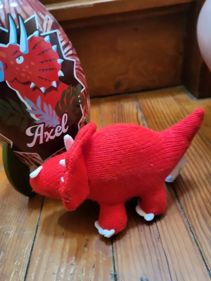 Dinosaure dans son oeuf fusée Axel - photo numéro 2