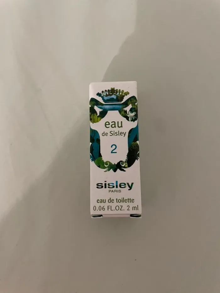Parfum miniature eau de Sisley 2