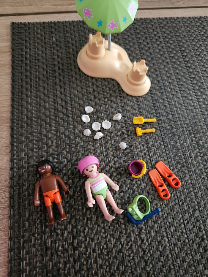 Enfants et chateaux de sable playmobil 9085
