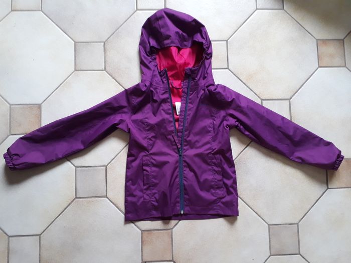 Coupe vent fille Décathlon  8 ans