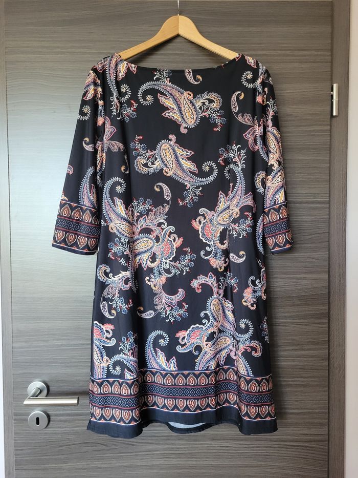 Robe primark eur 44 - photo numéro 2