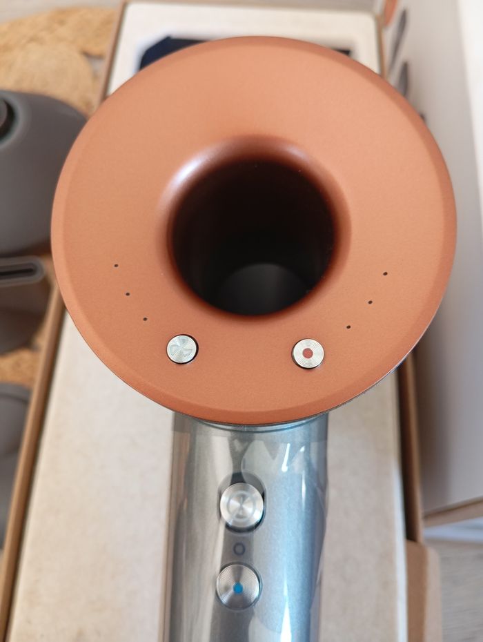 Dyson, Supersonic, sèche-cheveux - photo numéro 5