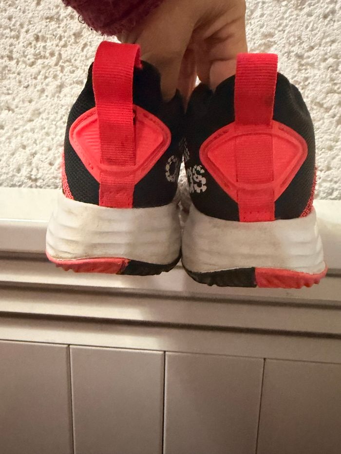 Adidas pointure 32 - photo numéro 4