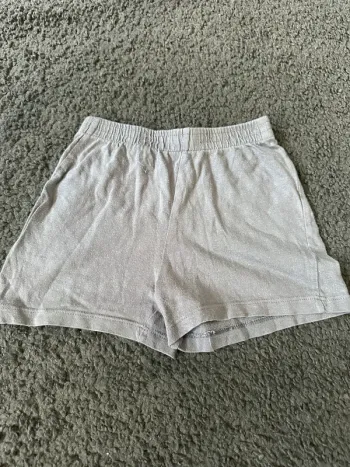 Short bébé 2 ans neuf