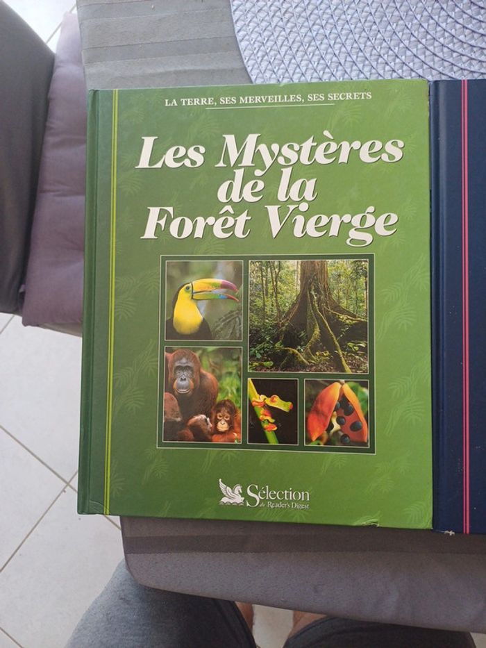 Lot de 3 livres La terre , ses merveilles , ses secrets - photo numéro 2
