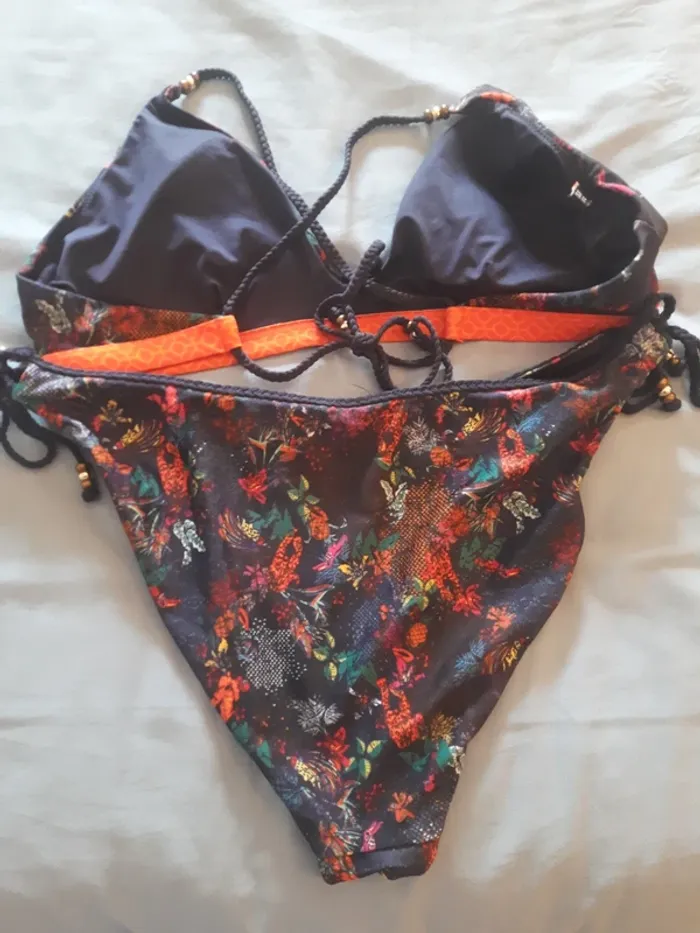 Maillot superdry 2 pièces 42 - photo numéro 4