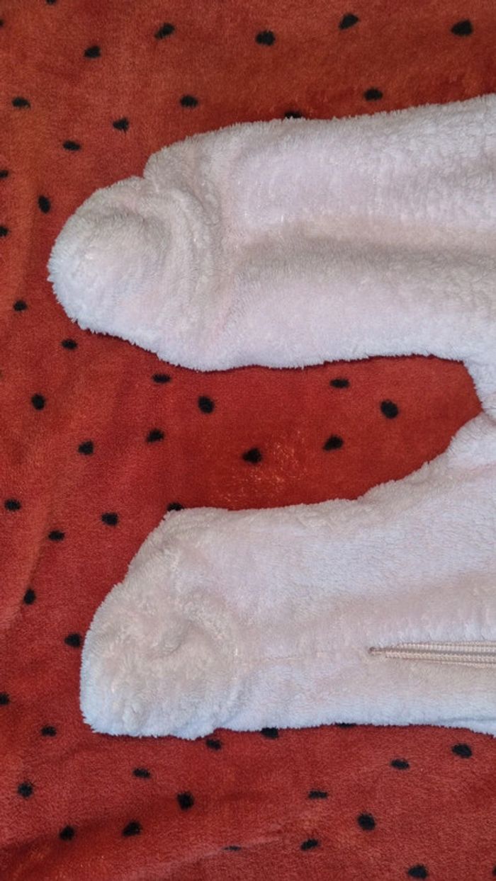 Combinaison fille 3 mois en très bon état - photo numéro 5