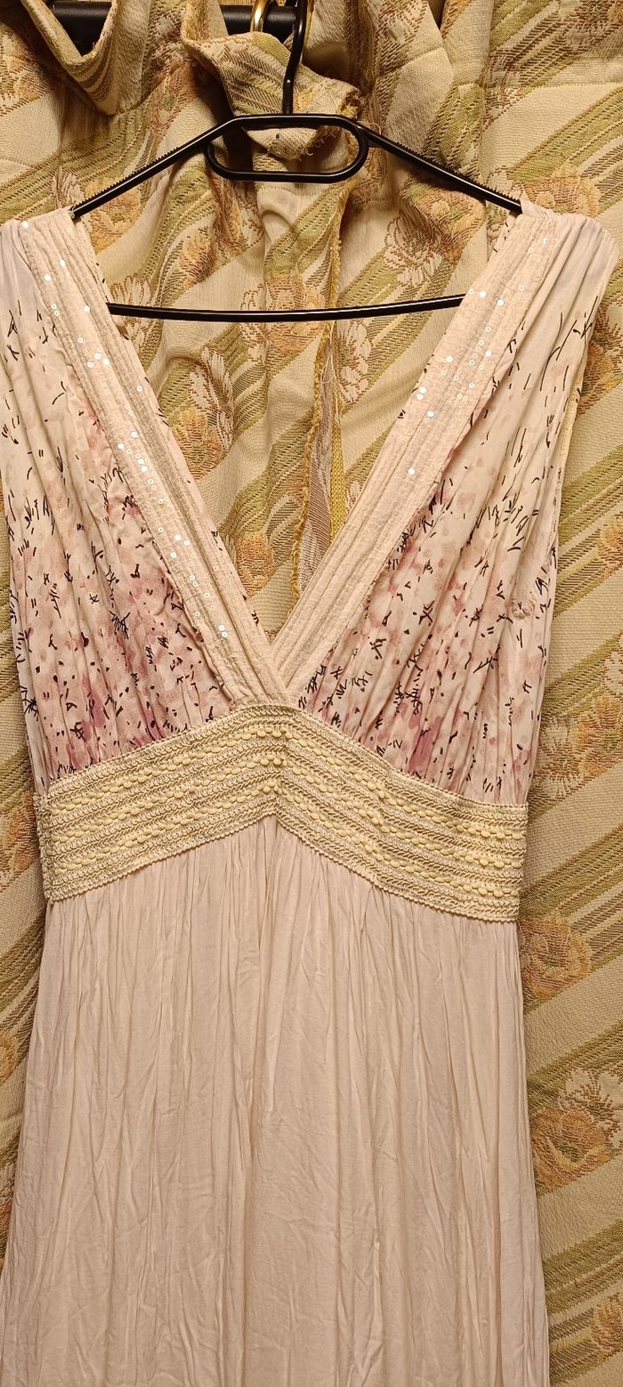 Robe légère décolleté rose - photo numéro 2