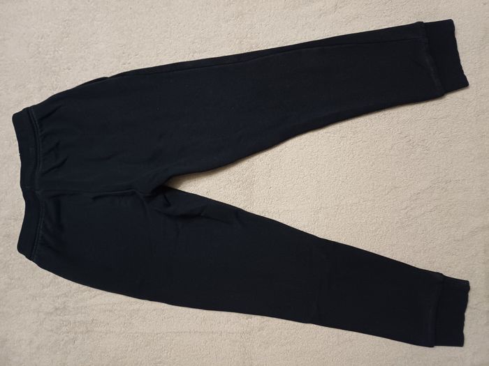 Pantalon de jogging marine Kiabi 8 ans (réf perso V112)(familleac72) - photo numéro 2