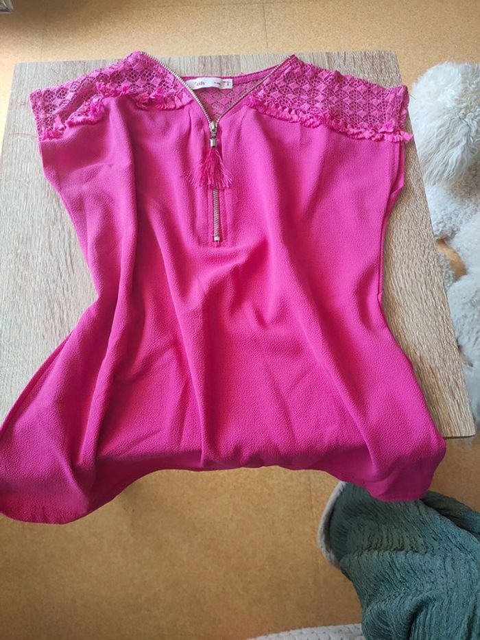 Lot de 12 pièces ( 10 tee shirt et 2 chemises)fille 8 ans divers marques d - photo numéro 5