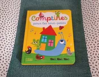 Livre comptines pour les tout-petits