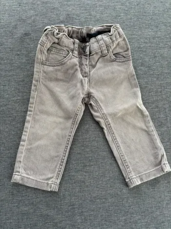 Jean gris benetton en 12 mois