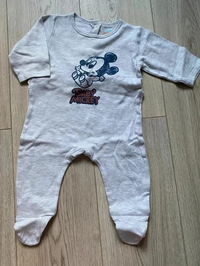 Pyjama Mickey
