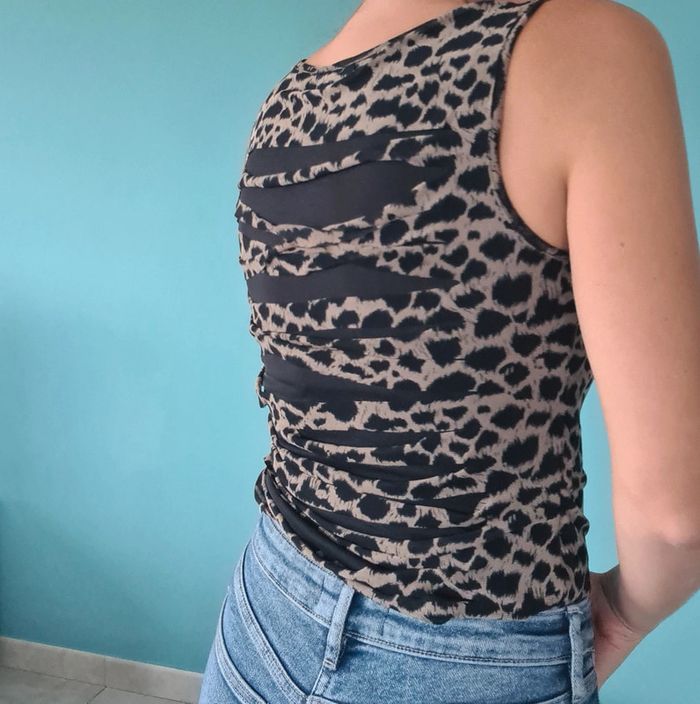 Débardeur léopard taille 36 - photo numéro 2