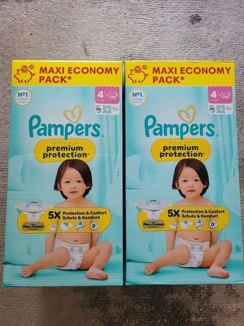 2 cartons de couches pampers premium taille 4
