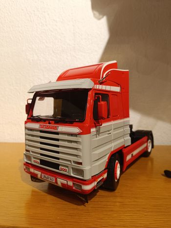 Scania Camion 1/18