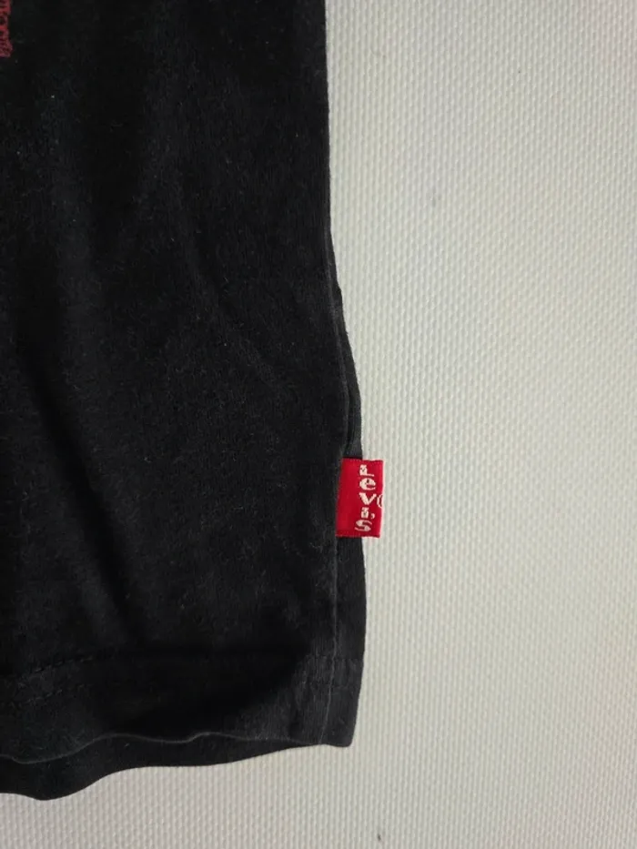 Tee shirt noir et rouge - Levi's - photo numéro 2