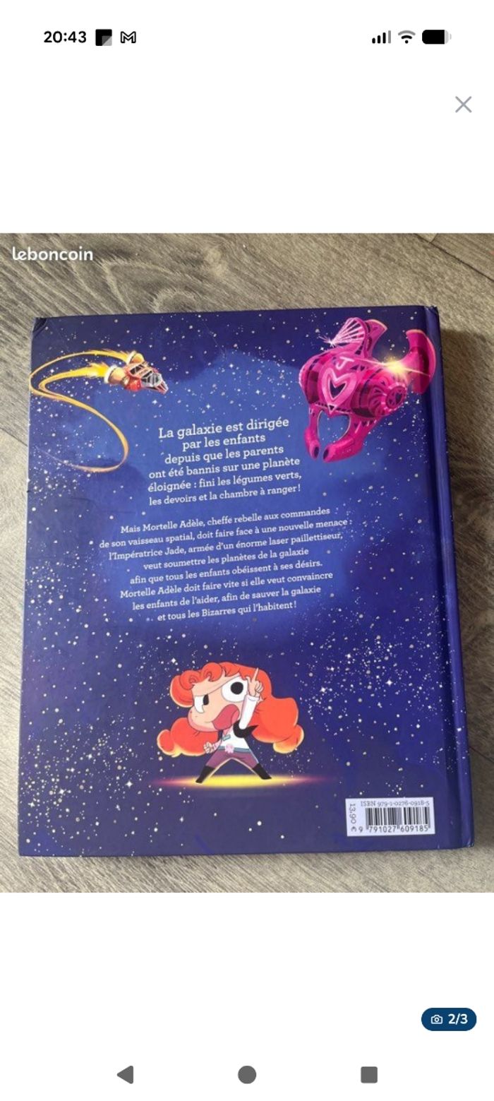 Livre mortelle Adèle et la galaxie des bizarres - photo numéro 2
