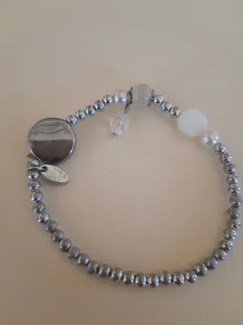Bracelet élastique perles argentées