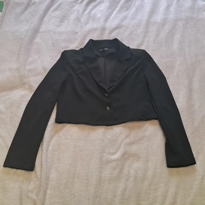 Veste tailleur courte