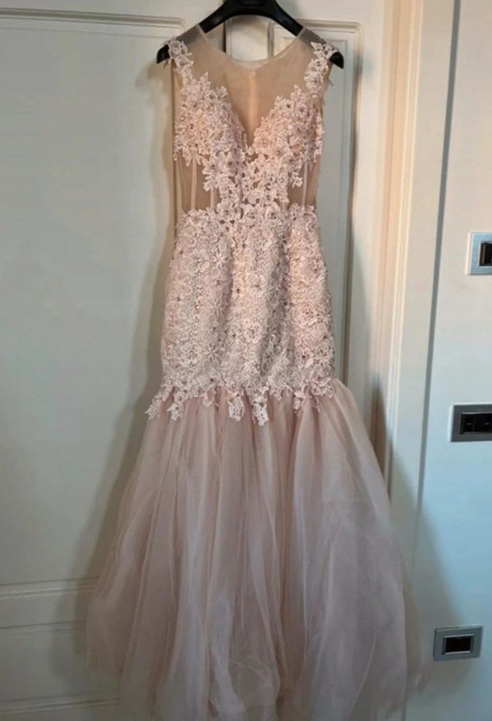Robe de cérémonie