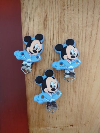 Clips Attache tétine mickey bleu 