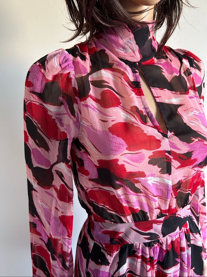 Robe longue rose neuve à manches longues Morgan taille 36 (valeur 90€) - photo numéro 4
