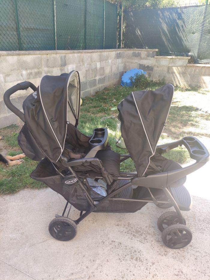 Poussette double GRACO quasi neuve