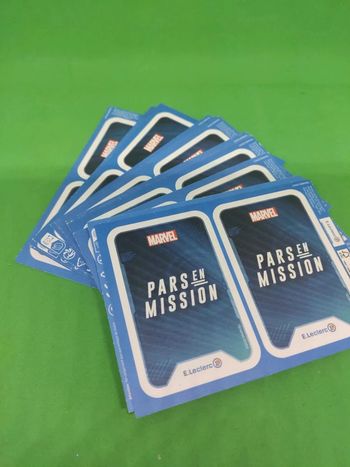 17 Pochettes cartes Marvel Leclerc