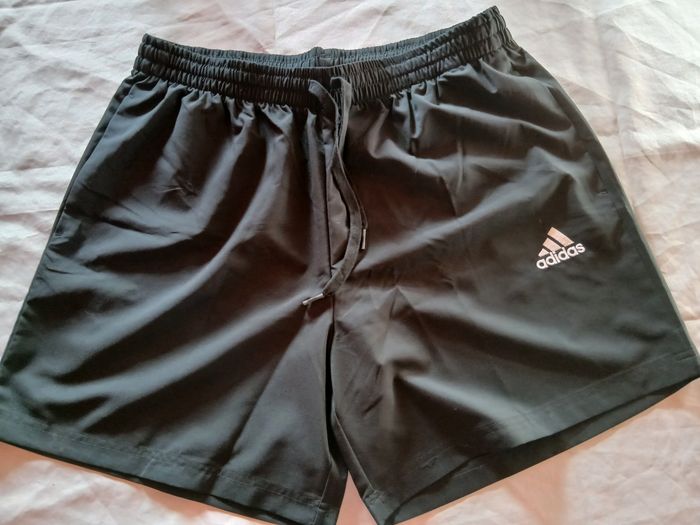 Short homme - photo numéro 2