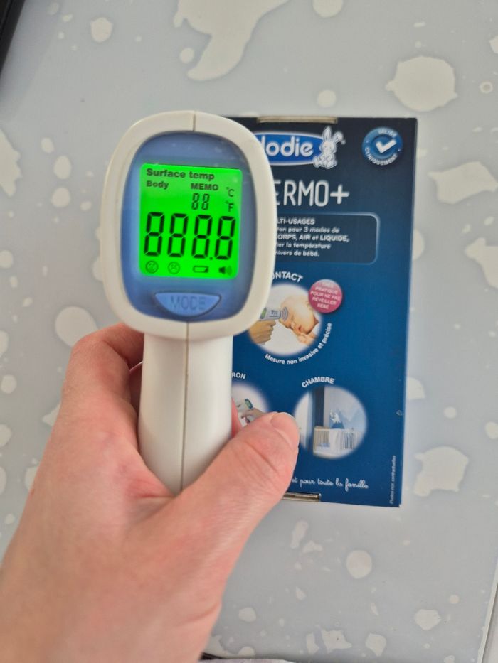 Thermomètre sans contact - photo numéro 2