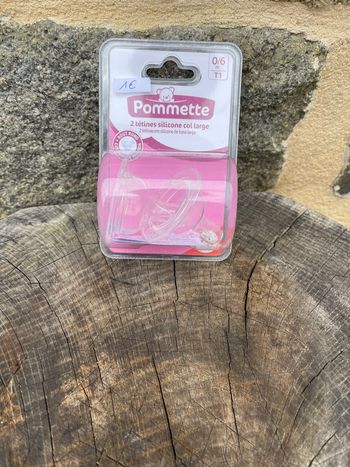 Lot 2 tétines neuve - Pommette 0/6 mois