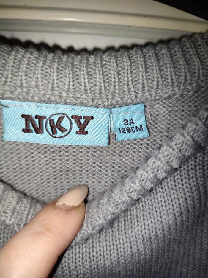 Pull taille 8 ans - photo numéro 3