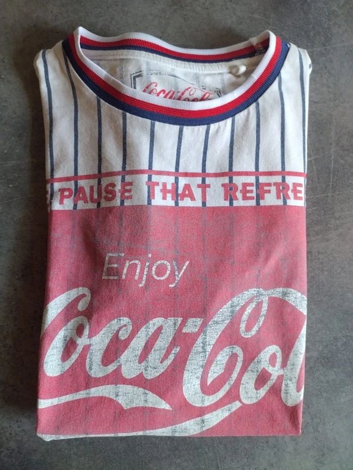 T-Shirt coca cola 12 ans - photo numéro 5
