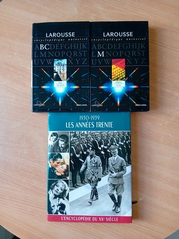3 Encyclopédies