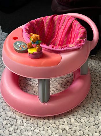 Jouet trotteur pour poupée « bébé chouchou »