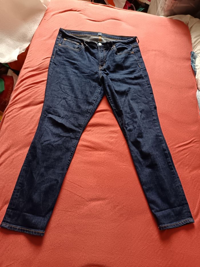Jean bleu marine gap