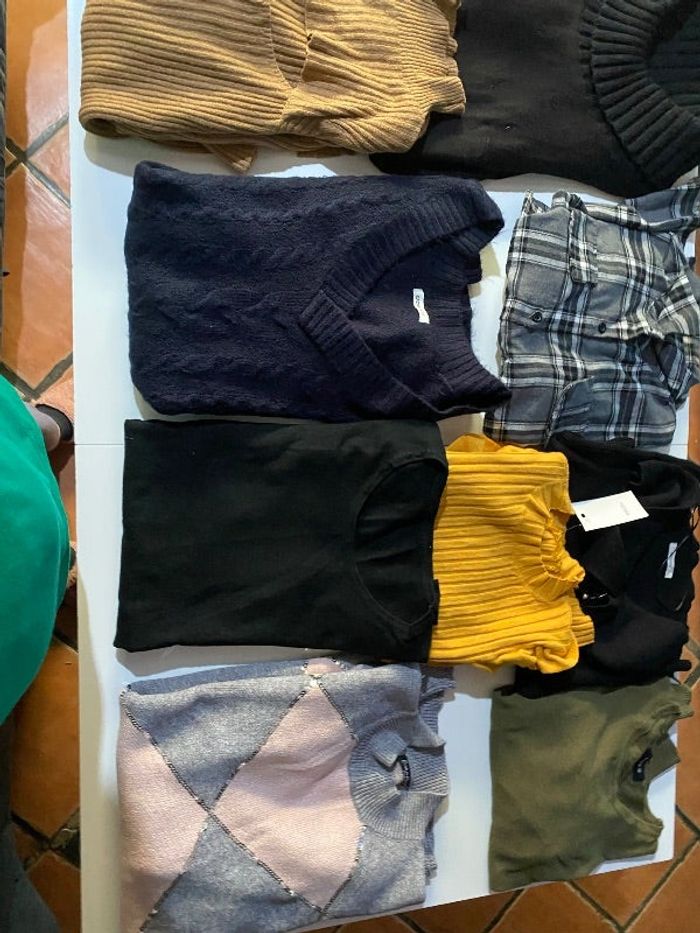 3€ la robe  hiver taille unique plusieurs marques (le lot 25€)