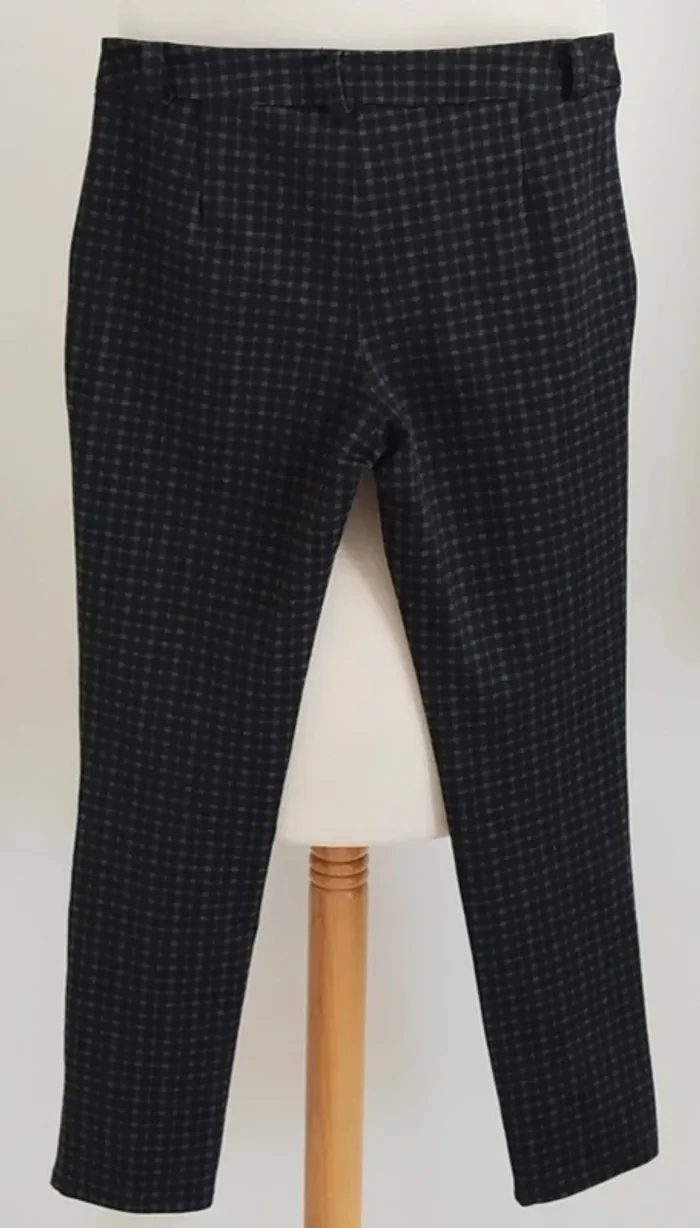 Pantalon noir à carreaux gris Italian Style taille 40 - photo numéro 3