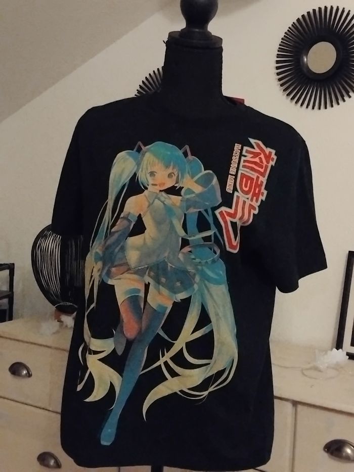 Tee-shirt - photo numéro 2