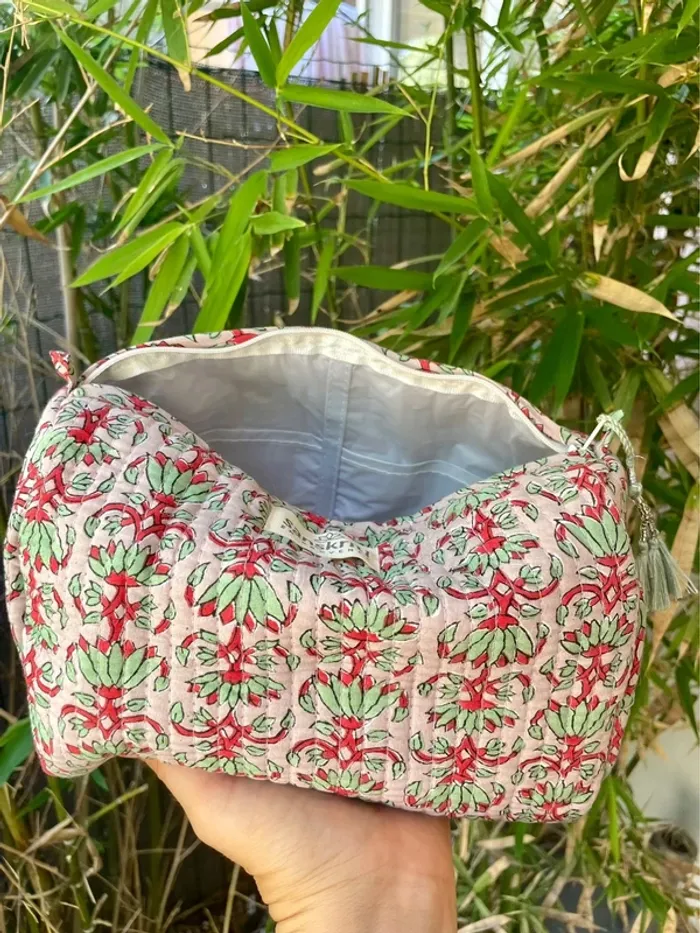Trousse imperméable grande taille. De toilette ou à maquillage. Motif indien - photo numéro 2