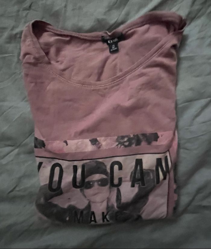 T shirt fille KIABI pour 14 ans en bon état