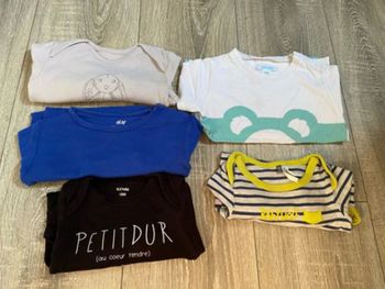 Lot 5 pièces 18 mois