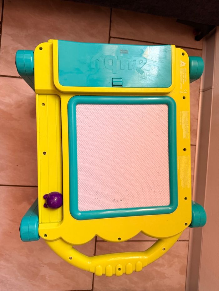 Pousse pousse bébé, table d’activité - photo numéro 2