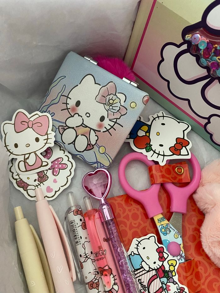 Box cadeaux Hello Kitty - photo numéro 5